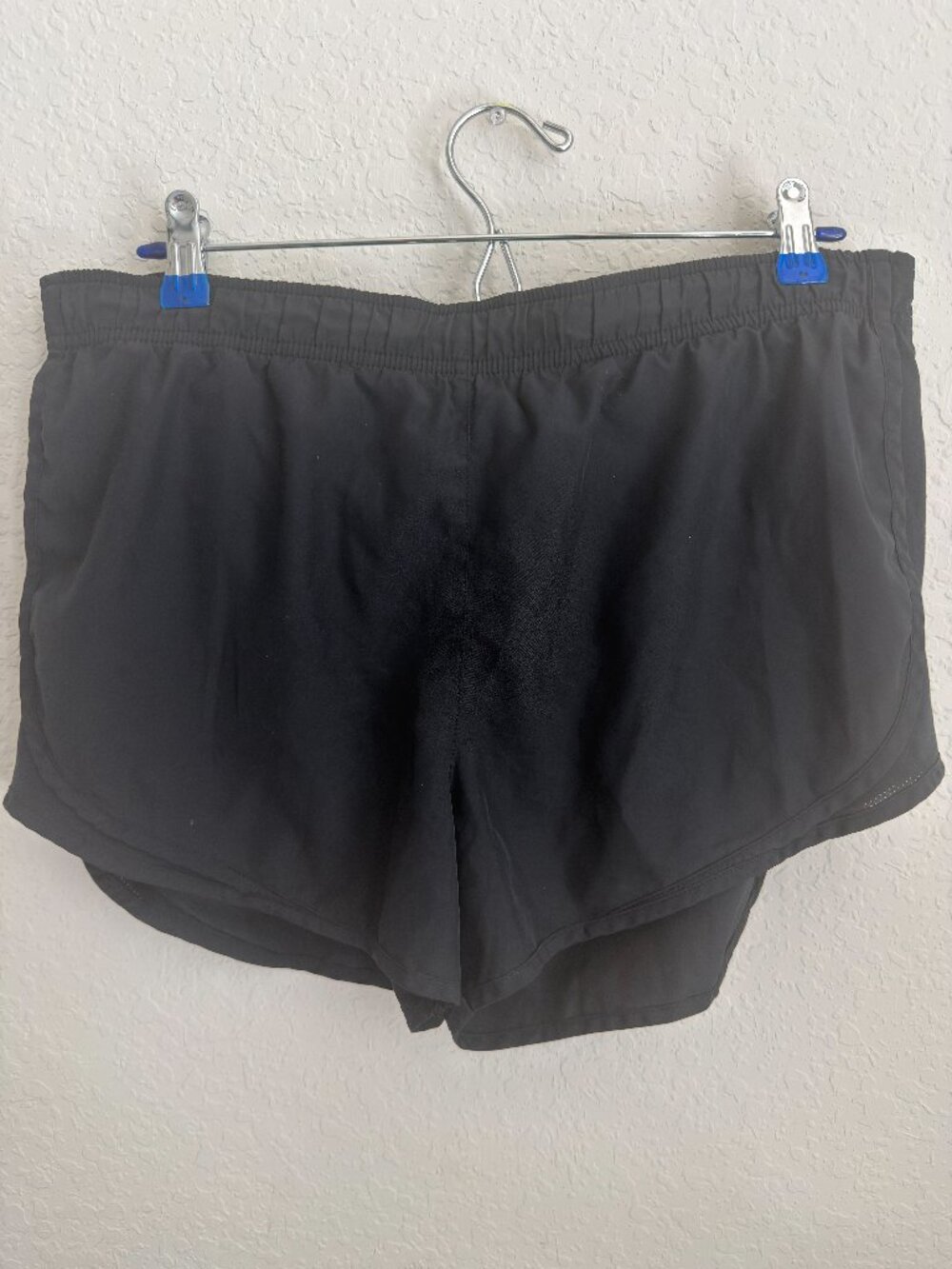 Nike Tempo Dri-FIT Women’s M Black 3” Running Shorts 831558-014. (G)